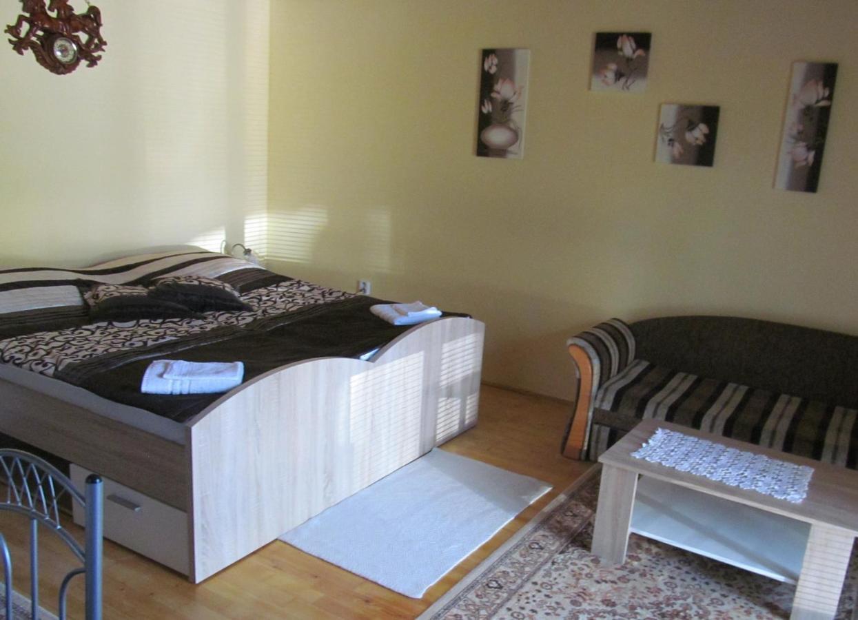 Spišské Podhradie A+S Penzion Podzamok מראה חיצוני תמונה