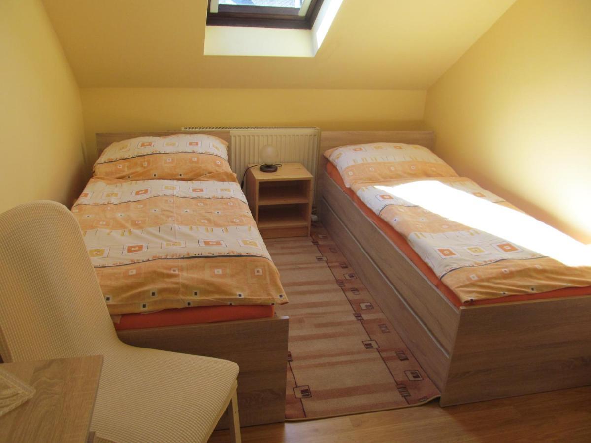 Spišské Podhradie A+S Penzion Podzamok מראה חיצוני תמונה