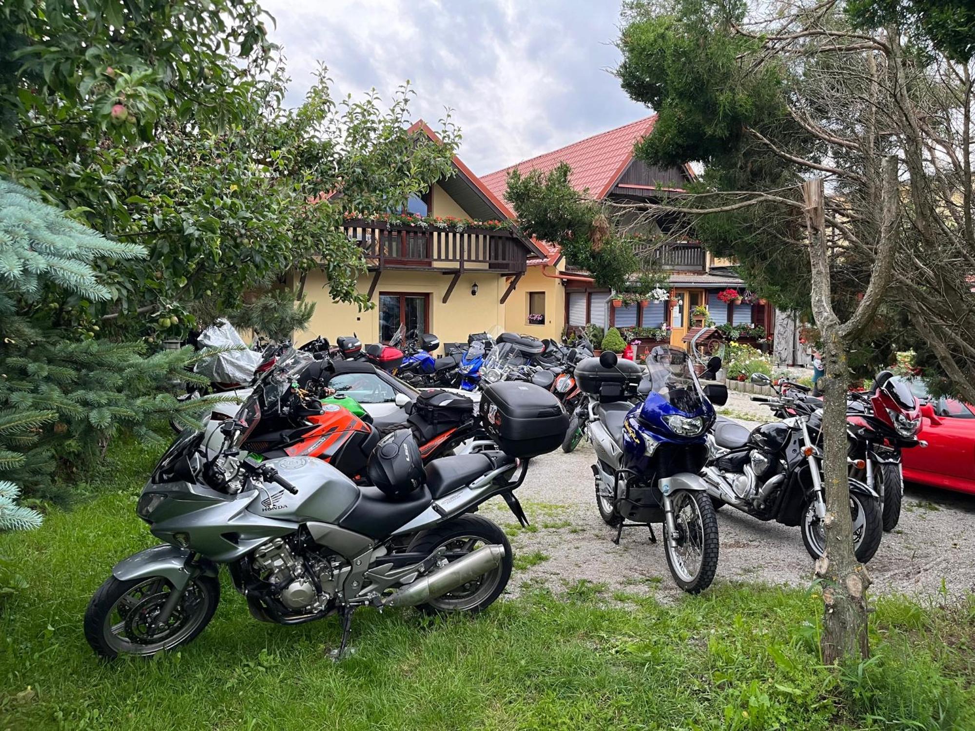 Spišské Podhradie A+S Penzion Podzamok מראה חיצוני תמונה